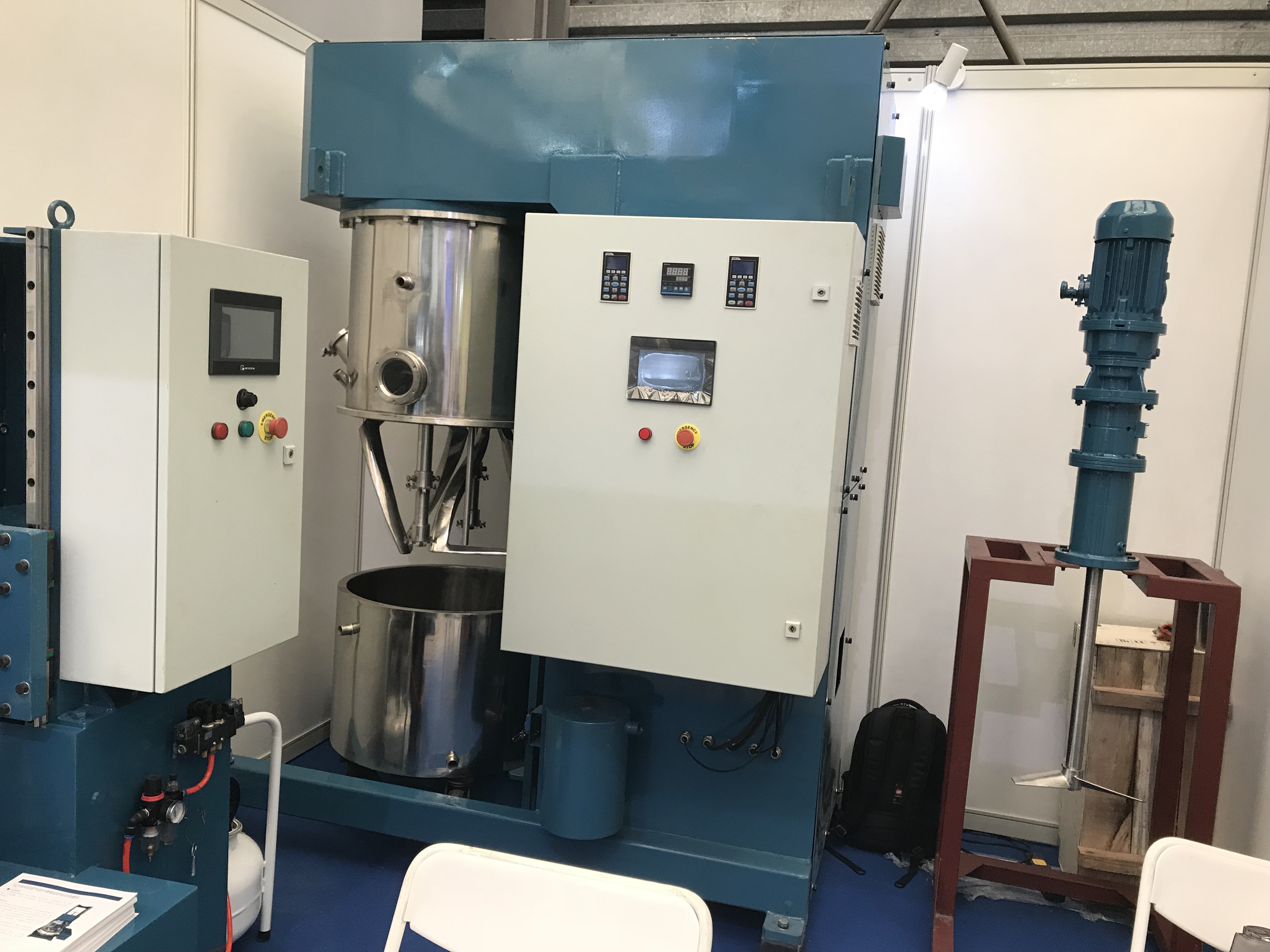 �Ϻ������O(sh��)��չ��(hu��)